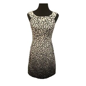 Calvin Klein Size 2 Black and White Sleeveless Dress Geometric Spot Dot